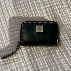 Dooney & Bourke Zip Around Credit Card Case